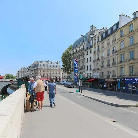 Amazing Flat Views Seine River Paris