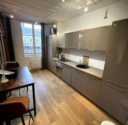 Amazing Flat Views Seine River Apartman *